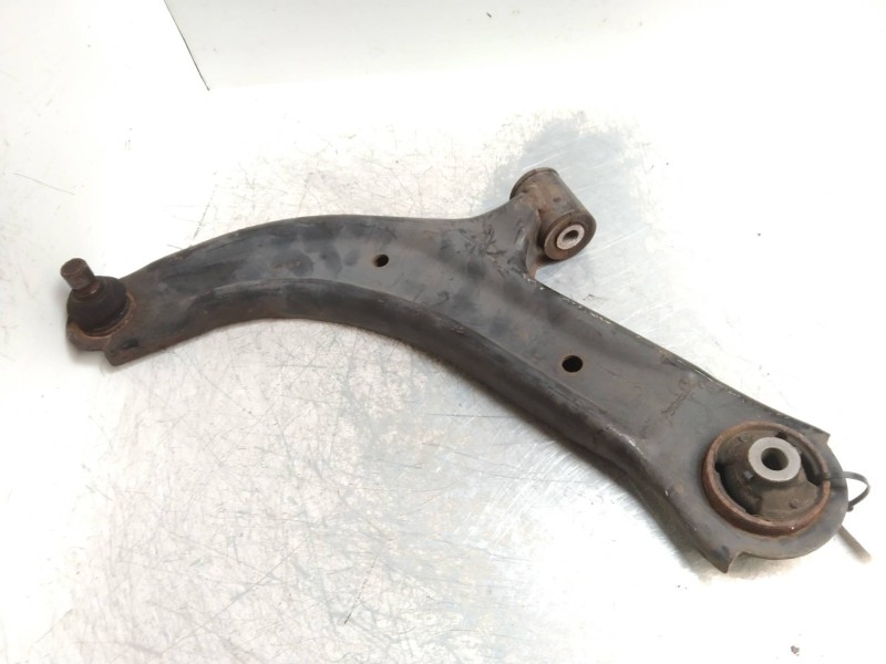 Recambio de brazo suspension inferior delantero izquierdo para nissan nv 200 (m20) kombi premium referencia OEM IAM   