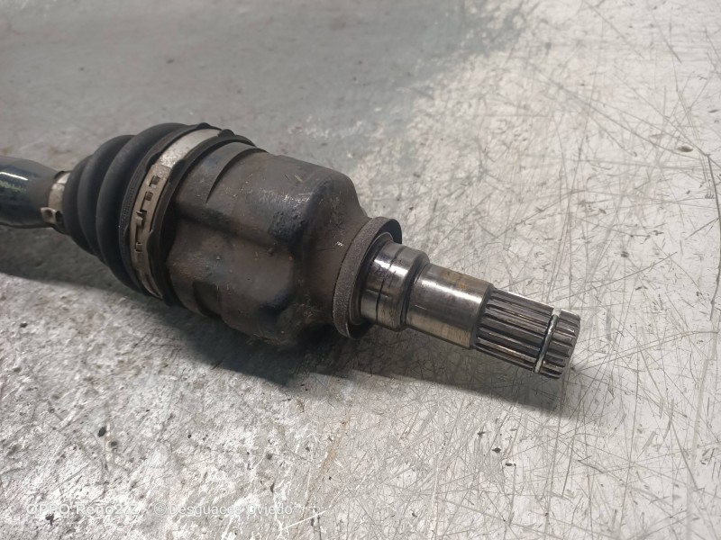 Recambio de transmision delantera derecha para toyota avensis advance referencia OEM IAM   