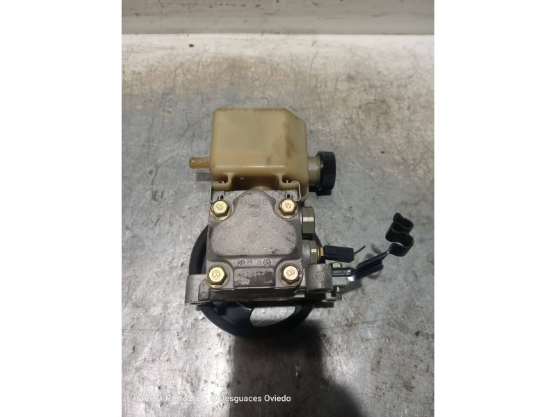 Recambio de bomba direccion para mazda 6 berlina (gg) 2.3 sportive (4-ptas.) referencia OEM IAM   