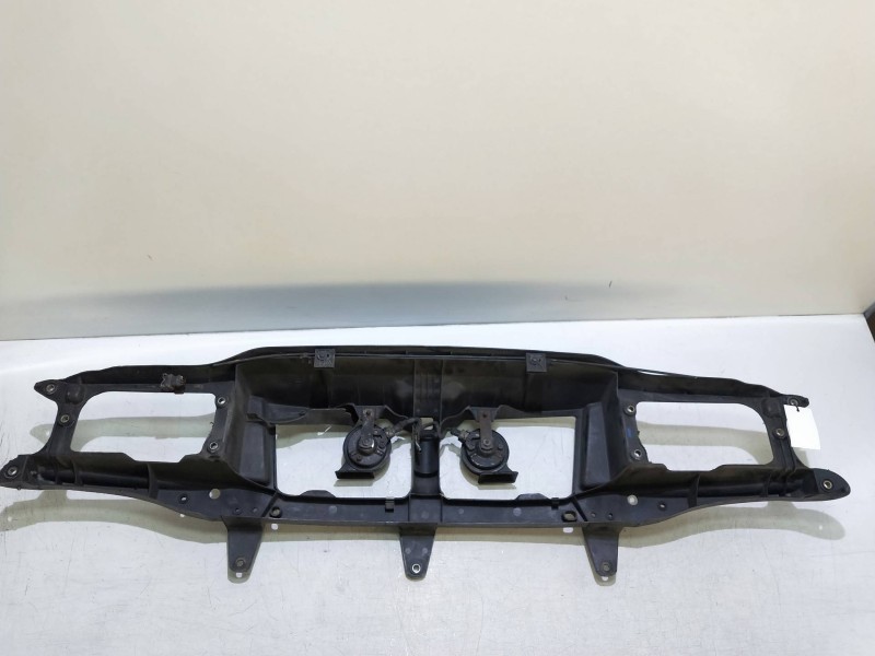 Recambio de panel frontal para volvo s70 berlina 2.5 cat referencia OEM IAM   