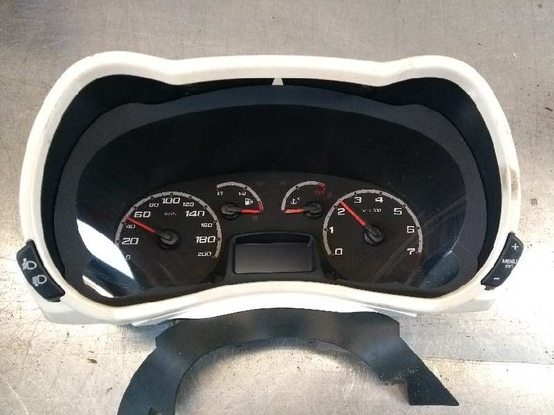 Recambio de cuadro instrumentos para ford ka (ccu) titanium+ referencia OEM IAM 51793562 5 77359 503005050500