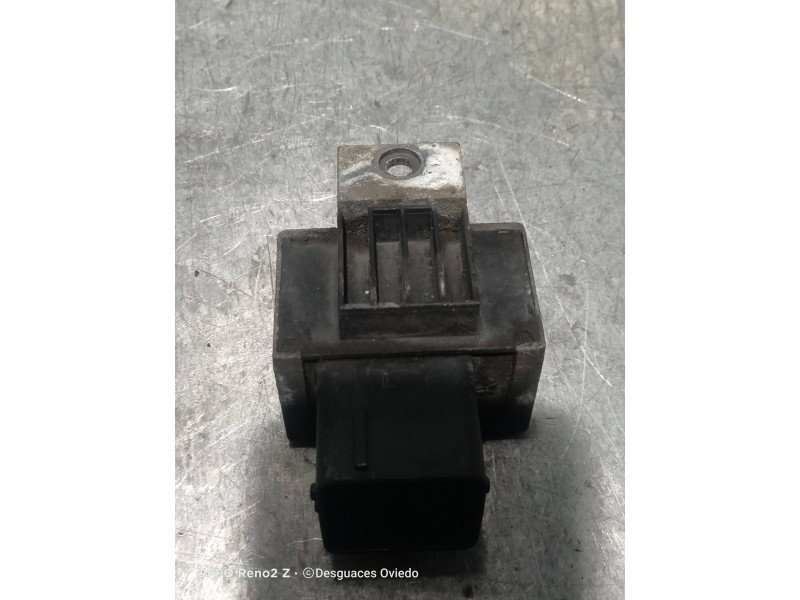 Recambio de caja precalentamiento para citroen c3 1.4 hdi sx plus referencia OEM IAM 9640469680  