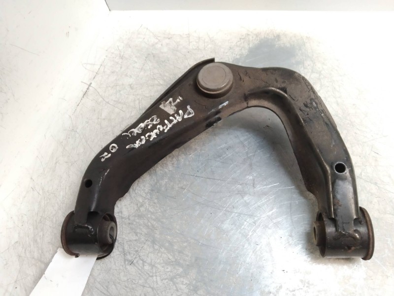 Recambio de brazo suspension inferior delantero izquierdo para nissan pathfinder (r51) 2.5 dci xe referencia OEM IAM   