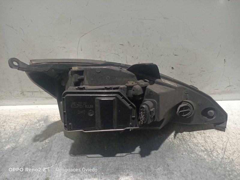 Recambio de faro izquierdo para ford focus berlina (cak) trend referencia OEM IAM 2M5113W0300BE  