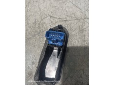 Recambio de mando elevalunas delantero izquierdo para renault megane ii classic berlina confort authentique referencia OEM IAM   2