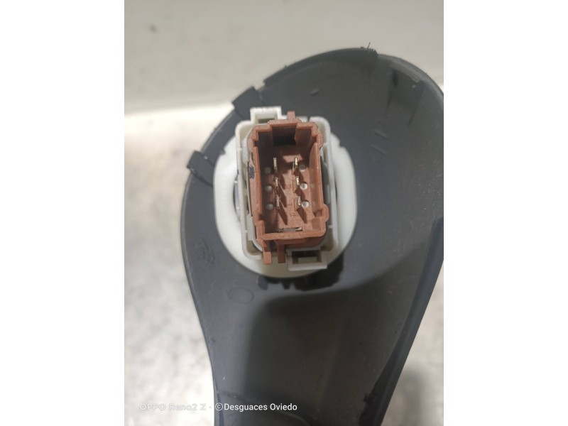 Recambio de mando elevalunas delantero izquierdo para renault megane ii berlina 3p authentique referencia OEM IAM   