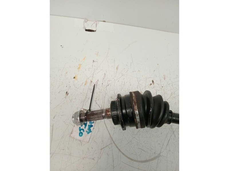 Recambio de transmision delantera izquierda para mazda bt-50 (un) doble cabina active 4x4 referencia OEM IAM   