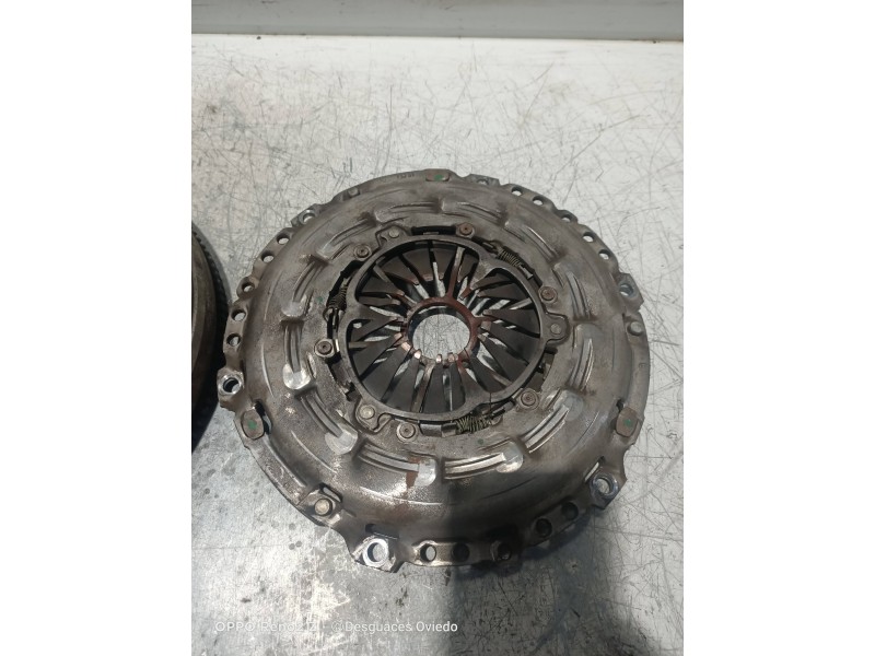 Recambio de kit embrague para citroen c4 grand picasso exclusive referencia OEM IAM 324048510  