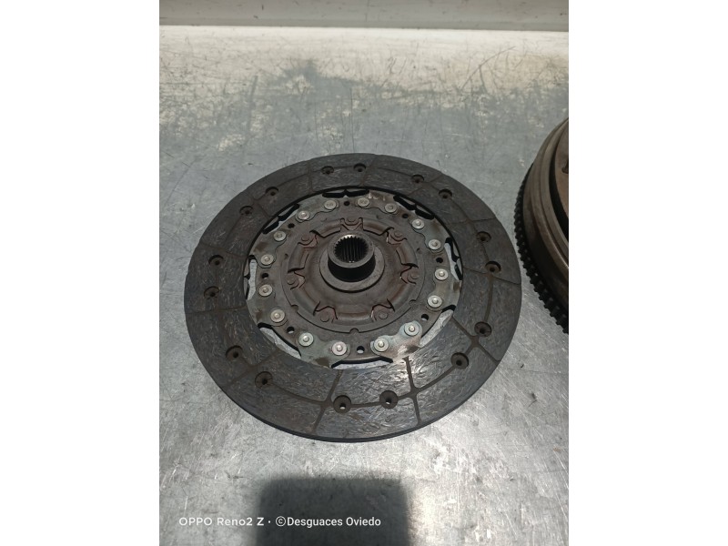 Recambio de kit embrague para citroen c4 grand picasso exclusive referencia OEM IAM 324048510  