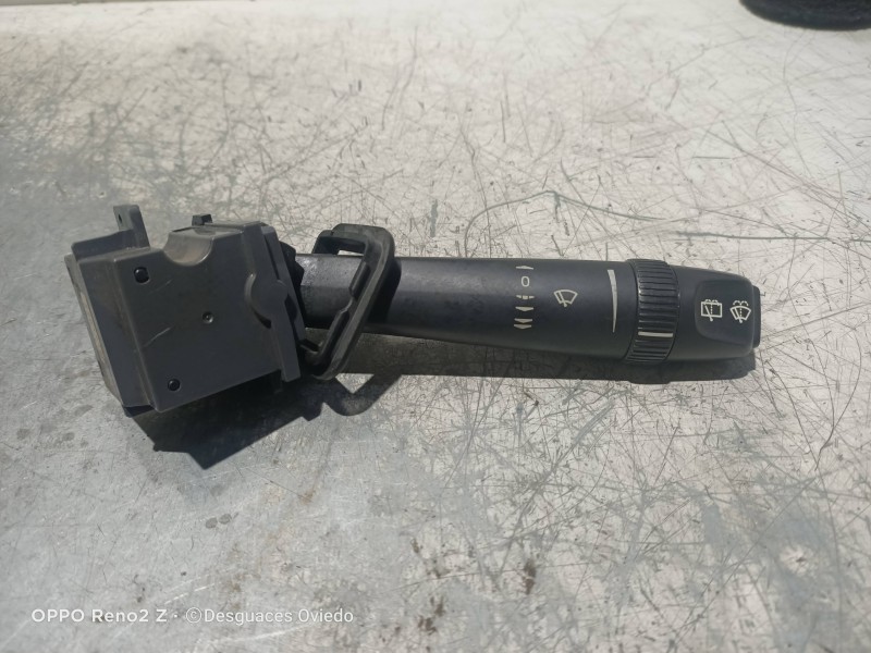 Recambio de mando limpia para volvo v70 familiar 2.4 diesel cat referencia OEM IAM 8691545 03W36D 