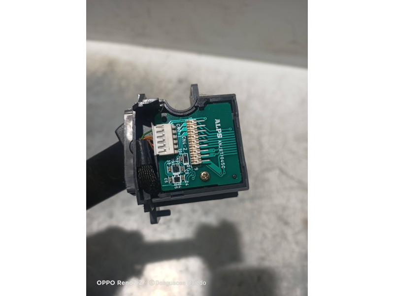 Recambio de mando limpia para volvo v70 familiar 2.4 diesel cat referencia OEM IAM 8691545 03W36D 