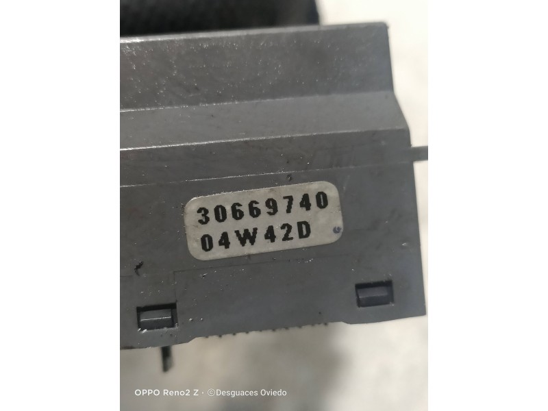 Recambio de mando limpia para volvo s60 berlina d5 referencia OEM IAM 30669740 04W42D 