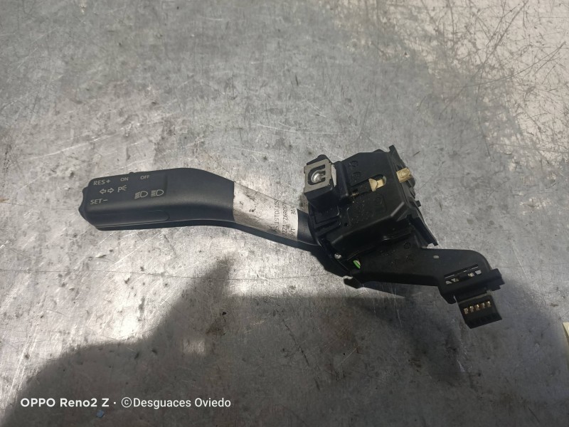 Recambio de mando luces para seat leon (1p1) stylance / style referencia OEM IAM 1K0953513A  