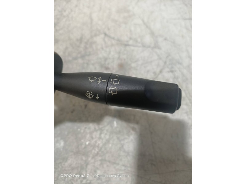 Recambio de mando limpia para peugeot 206 berlina xn referencia OEM IAM 96049597ZL  