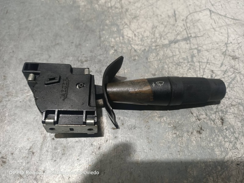 Recambio de mando limpia para peugeot 205 berlina 1.1 referencia OEM IAM   