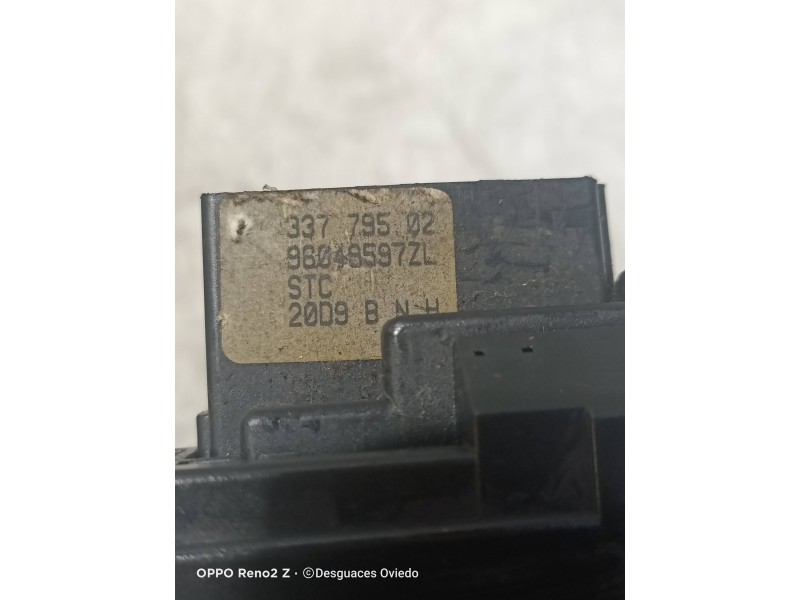 Recambio de mando limpia para peugeot 206 berlina xs referencia OEM IAM 96048597ZL  