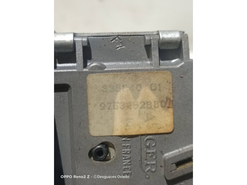 Recambio de mando limpia para peugeot 205 berlina 1.8 d generation referencia OEM IAM   