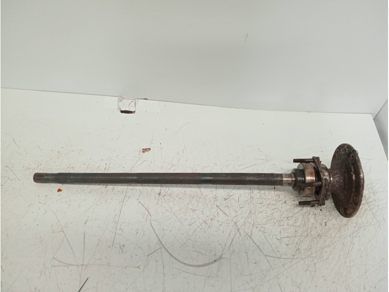 Recambio de transmision trasera izquierda para lada niva ( 2121 / 21213 / 21214 / 21215 ) 1.6 referencia OEM IAM   