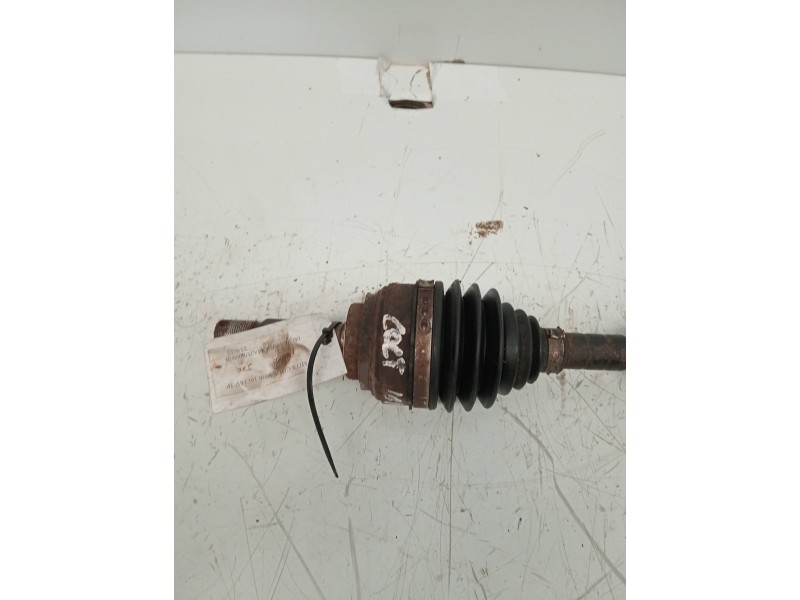 Recambio de transmision delantera izquierda para mitsubishi colt (cj0) 1600 glx referencia OEM IAM   