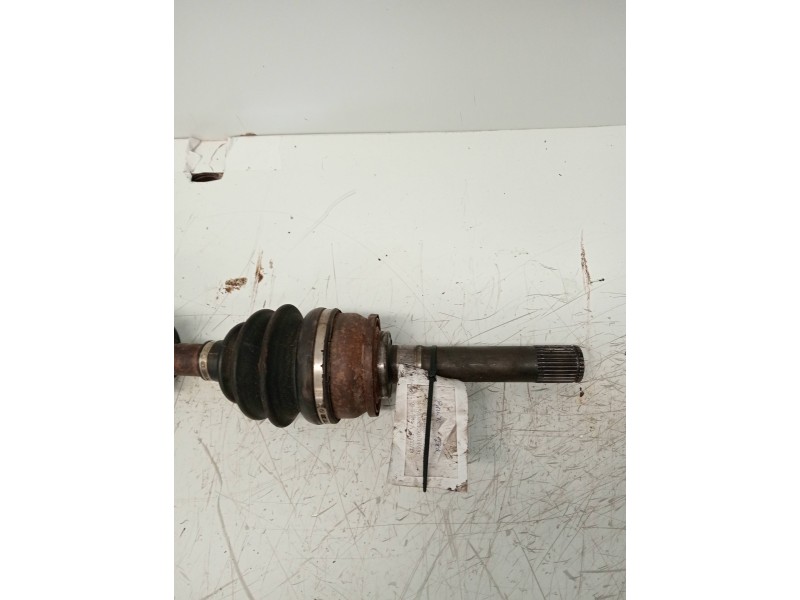 Recambio de transmision delantera izquierda para mitsubishi galloper (hyundai) 2.5 td (5-ptas.) referencia OEM IAM   