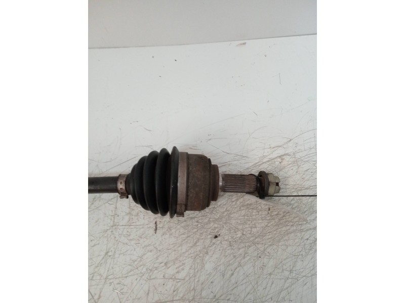 Recambio de transmision delantera derecha para nissan micra (k12e) acenta referencia OEM IAM   