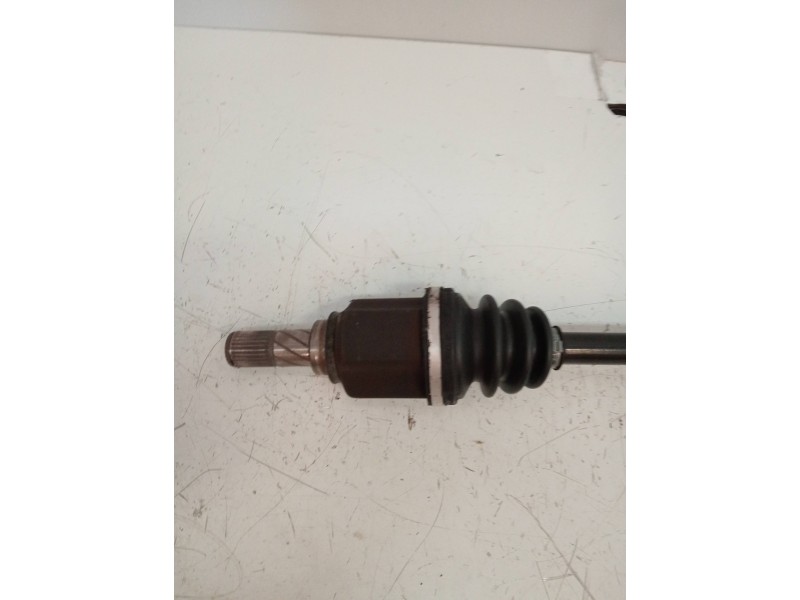 Recambio de transmision delantera derecha para nissan micra (k12e) acenta referencia OEM IAM   