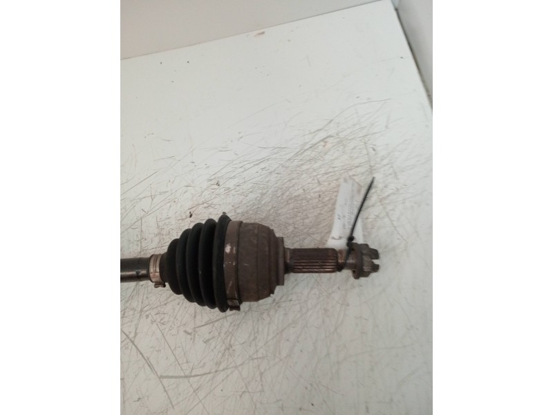 Recambio de transmision delantera derecha para nissan micra (k12e) acenta referencia OEM IAM   