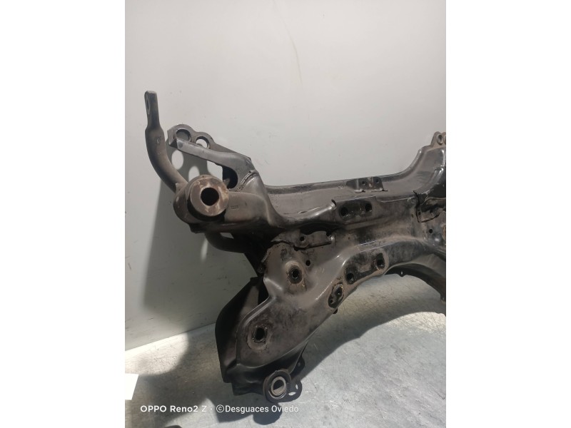 Recambio de puente delantero para renault laguna coupe initiale referencia OEM IAM   CUNA