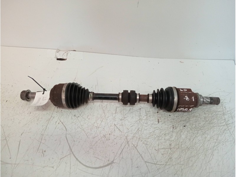 Recambio de transmision delantera izquierda para nissan nv 200 (m20) kombi premium referencia OEM IAM 39101JX00A  