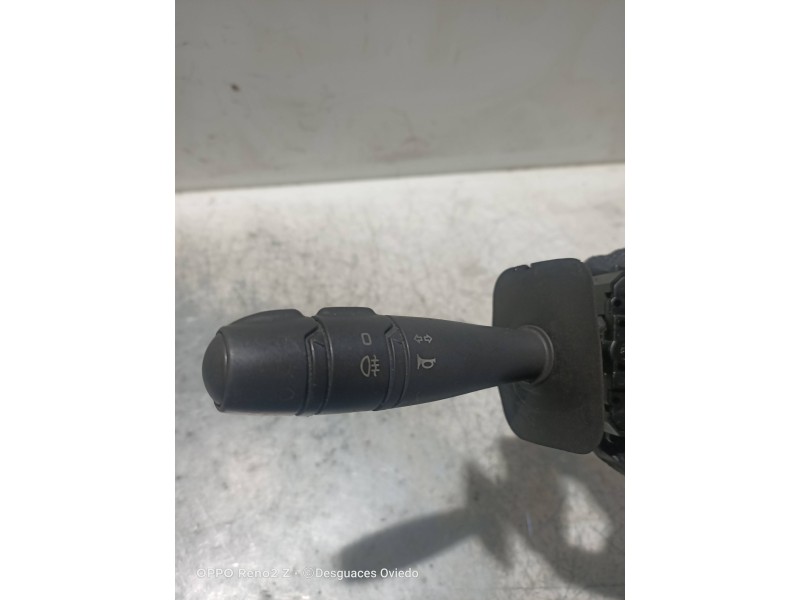 Recambio de mando luces para renault clio ii fase i (b/cbo) 1.9 d referencia OEM IAM 86911F 7701048908 