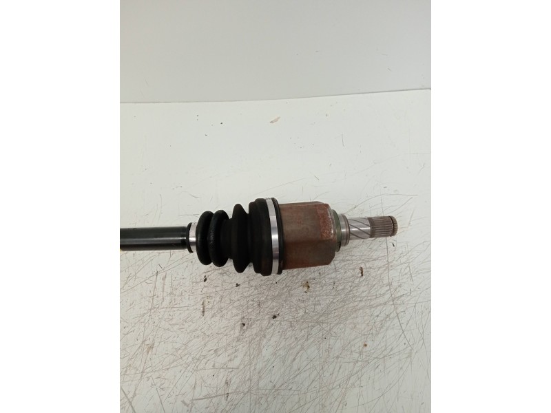 Recambio de transmision delantera derecha para nissan almera tino (v10m) 1.8 16v cat referencia OEM IAM   