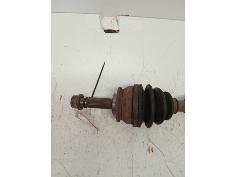 Recambio de transmision delantera izquierda para nissan micra (k11) 1.5 diesel cat referencia OEM IAM   PLANA