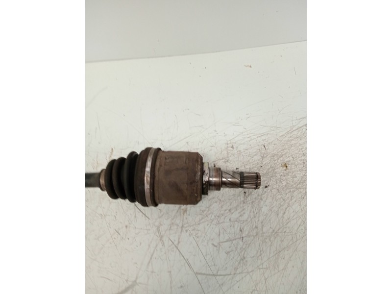 Recambio de transmision delantera izquierda para nissan almera tino (v10m) 2.2 dci diesel cat referencia OEM IAM   