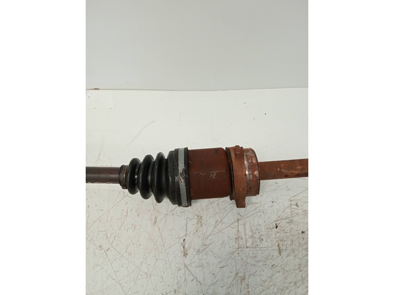 Recambio de transmision delantera derecha para nissan almera tino (v10m) 2.2 16v turbodiesel cat referencia OEM IAM   