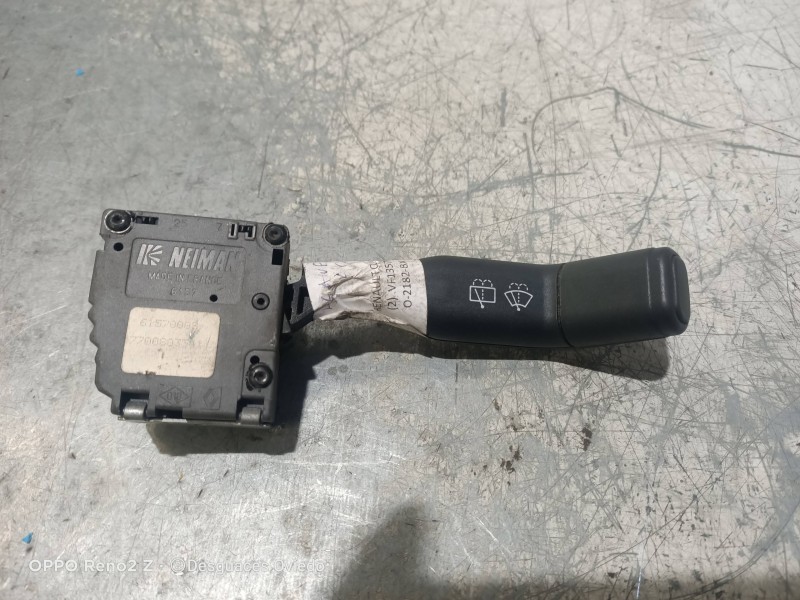 Recambio de mando limpia para renault clio i phase iii 1.2 oasis referencia OEM IAM 77008035  