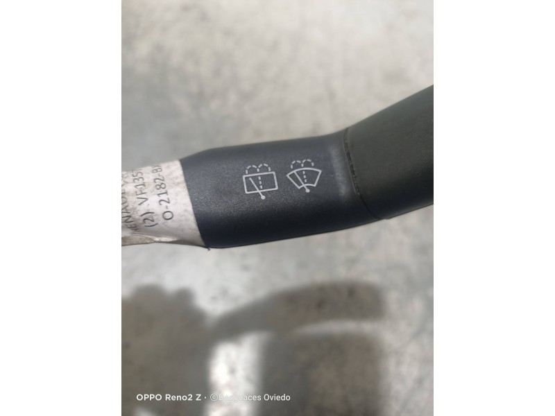 Recambio de mando limpia para renault clio i phase iii 1.2 oasis referencia OEM IAM 77008035  