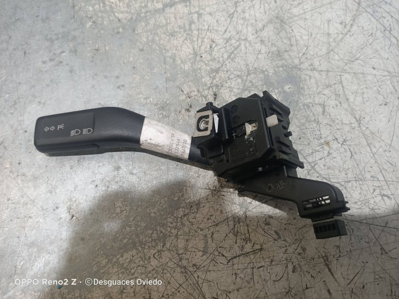 Recambio de mando luces para volkswagen golf v berlina (1k1) highline referencia OEM IAM 1K0953513  