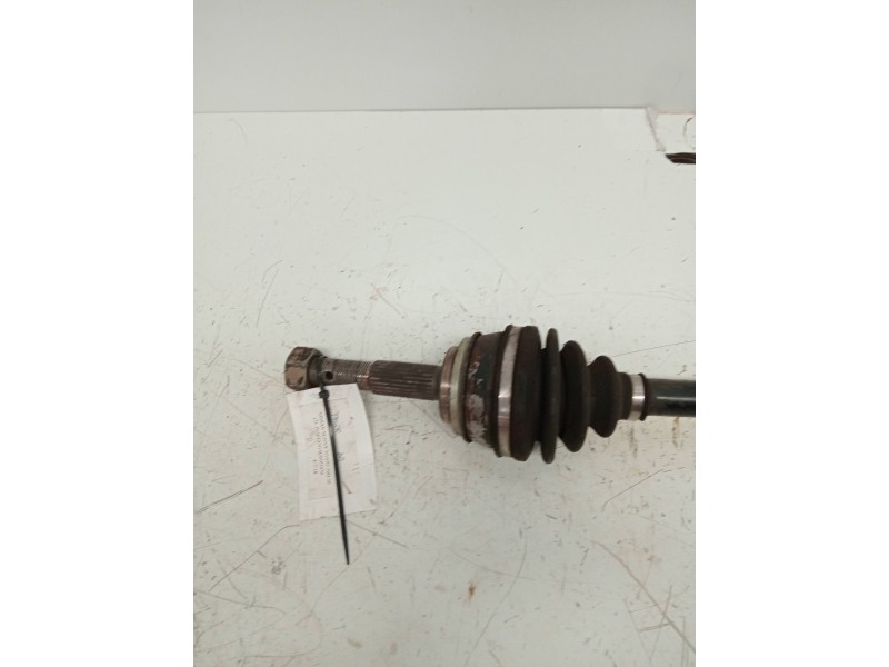 Recambio de transmision delantera derecha para nissan sunny berlina (n14) lx referencia OEM IAM   