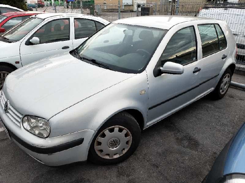 volkswagen golf iv berlina (1j1) del año 1999