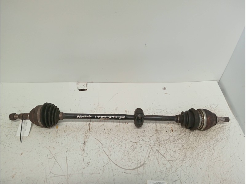 Recambio de transmision delantera derecha para opel astra g berlina club referencia OEM IAM   