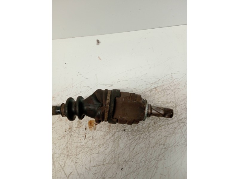 Recambio de transmision delantera derecha para opel corsa b 1.0 12v cat (x 10 xe / lw3) referencia OEM IAM   