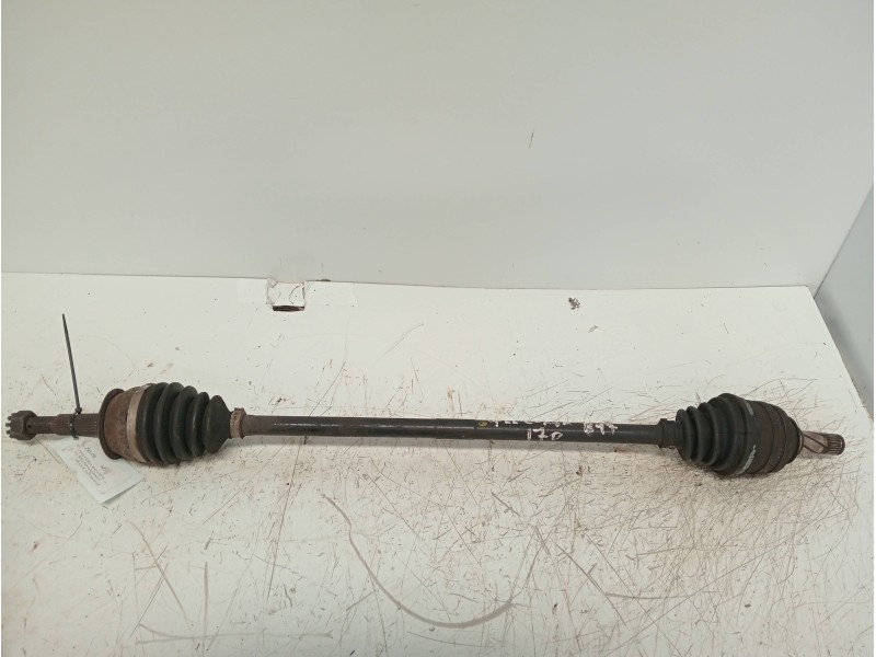 Recambio de transmision delantera derecha para opel corsa b 1.7 diesel referencia OEM IAM   