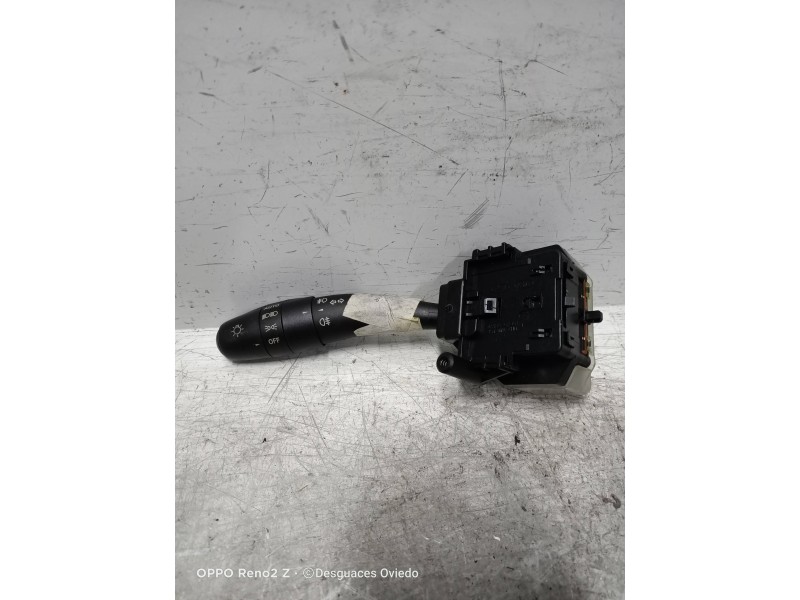 Recambio de mando luces para kia cee´d 1.6 cat referencia OEM IAM 934101H400 SG40 