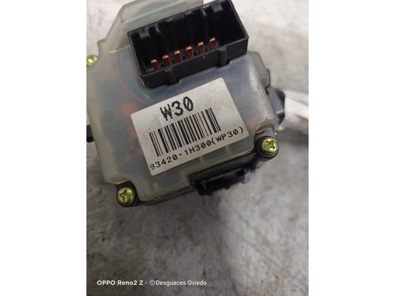 Recambio de mando limpia para kia cee´d sporty wagon ex referencia OEM IAM 934201H300 WP30 
