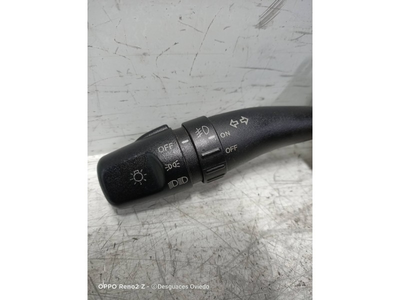 Recambio de mando luces para kia cerato 2.0 turbodiesel cat referencia OEM IAM   
