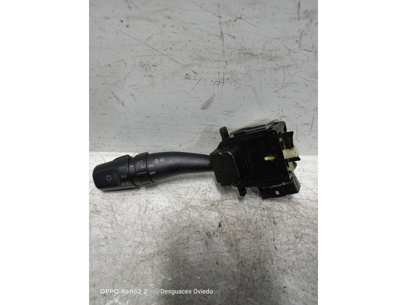 Recambio de mando luces para kia cerato 2.0 turbodiesel cat referencia OEM IAM   