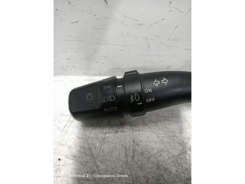 Recambio de mando luces para kia cerato 2.0 turbodiesel cat referencia OEM IAM   