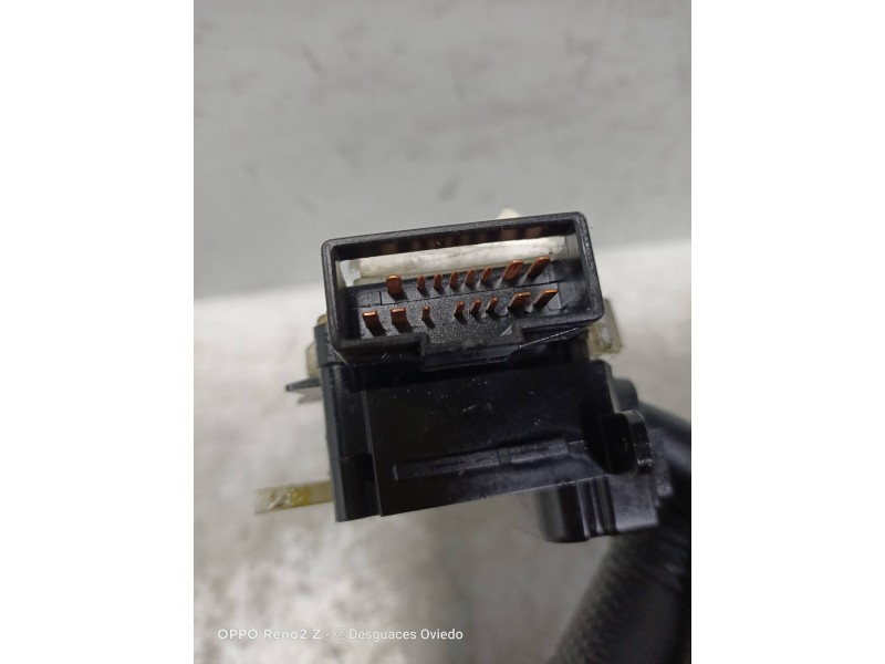 Recambio de mando luces para kia cerato 2.0 turbodiesel cat referencia OEM IAM   