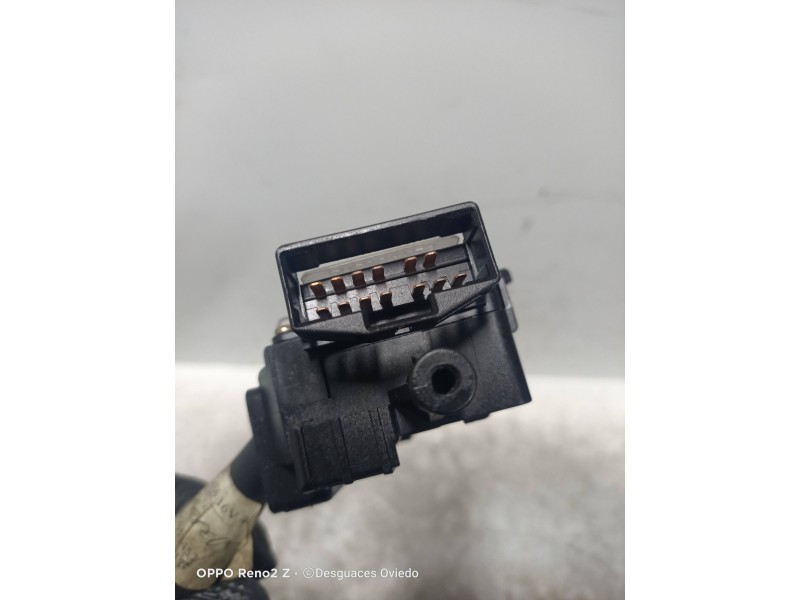 Recambio de mando limpia para kia magentis 2.0 cat referencia OEM IAM 202004725  