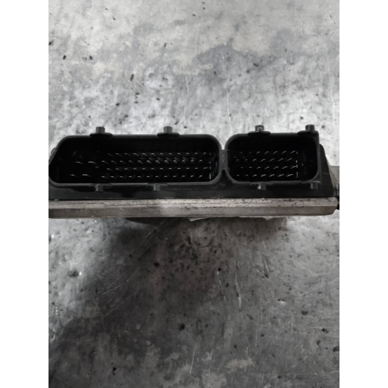 Recambio de centralita motor uce para skoda octavia berlina (1u2) 1.9 tdi glx referencia OEM IAM 0281010181 038906018GM 